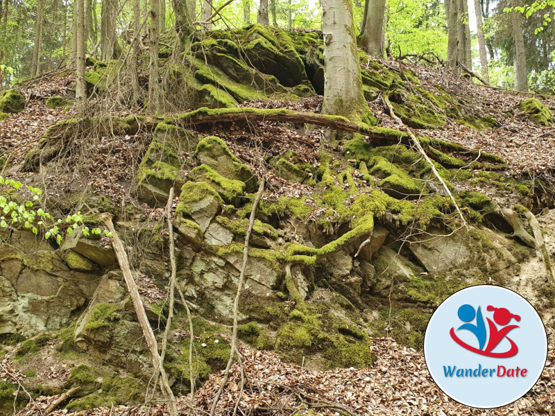 Rückersbacher Schlucht, Jahnfelsen und Teschenhöhle