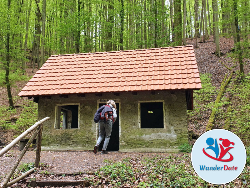 Rückersbacher Schlucht, Jahnfelsen und Teschenhöhle