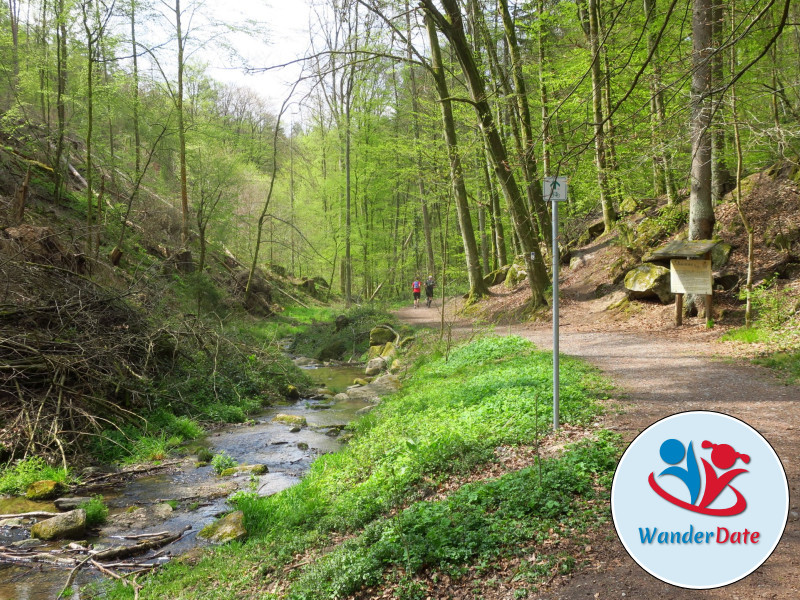 Rückersbacher Schlucht, Jahnfelsen und Teschenhöhle