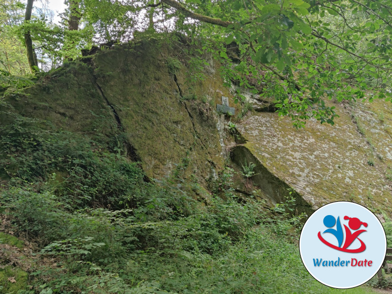 Rückersbacher Schlucht, Jahnfelsen und Teschenhöhle